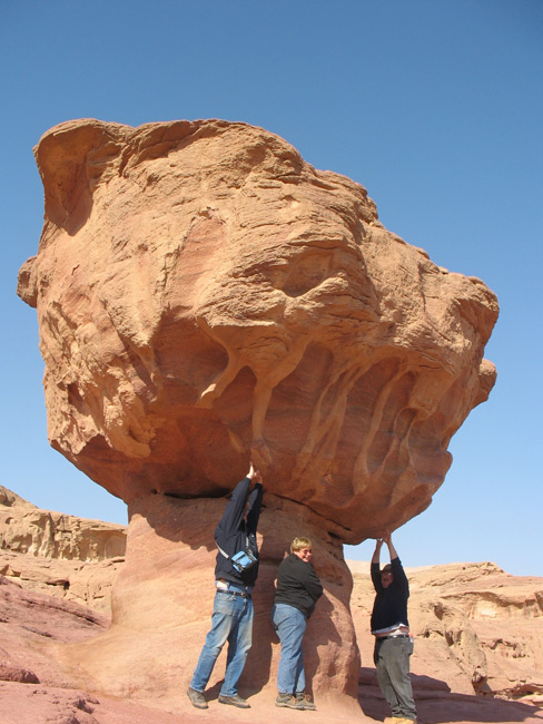 Weight lifters in Timna Valley