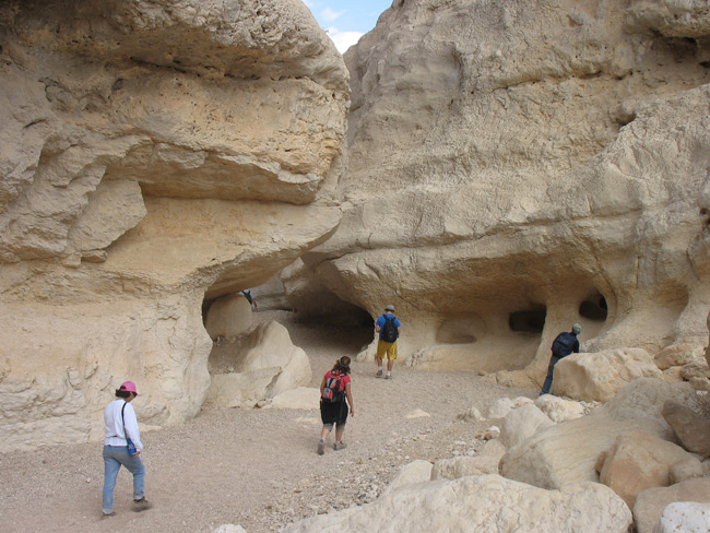 The Nikarot Canyon in Maktesh Ramon